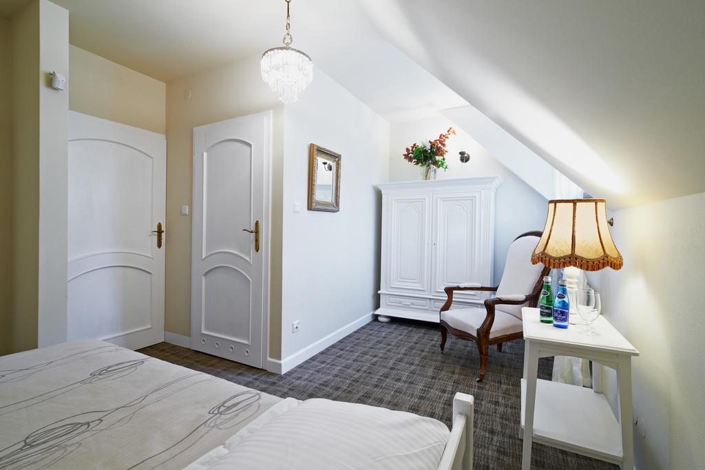 Bed and Breakfast Dwor Osmolice Bialki Dolne Экстерьер фото