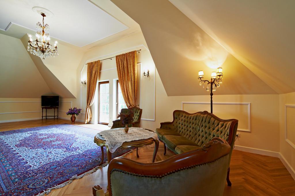 Bed and Breakfast Dwor Osmolice Bialki Dolne Экстерьер фото